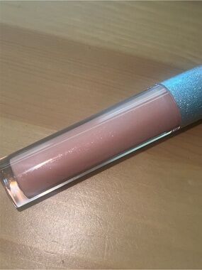 BeBella Cosmetics Lip Gloss in In My Lane